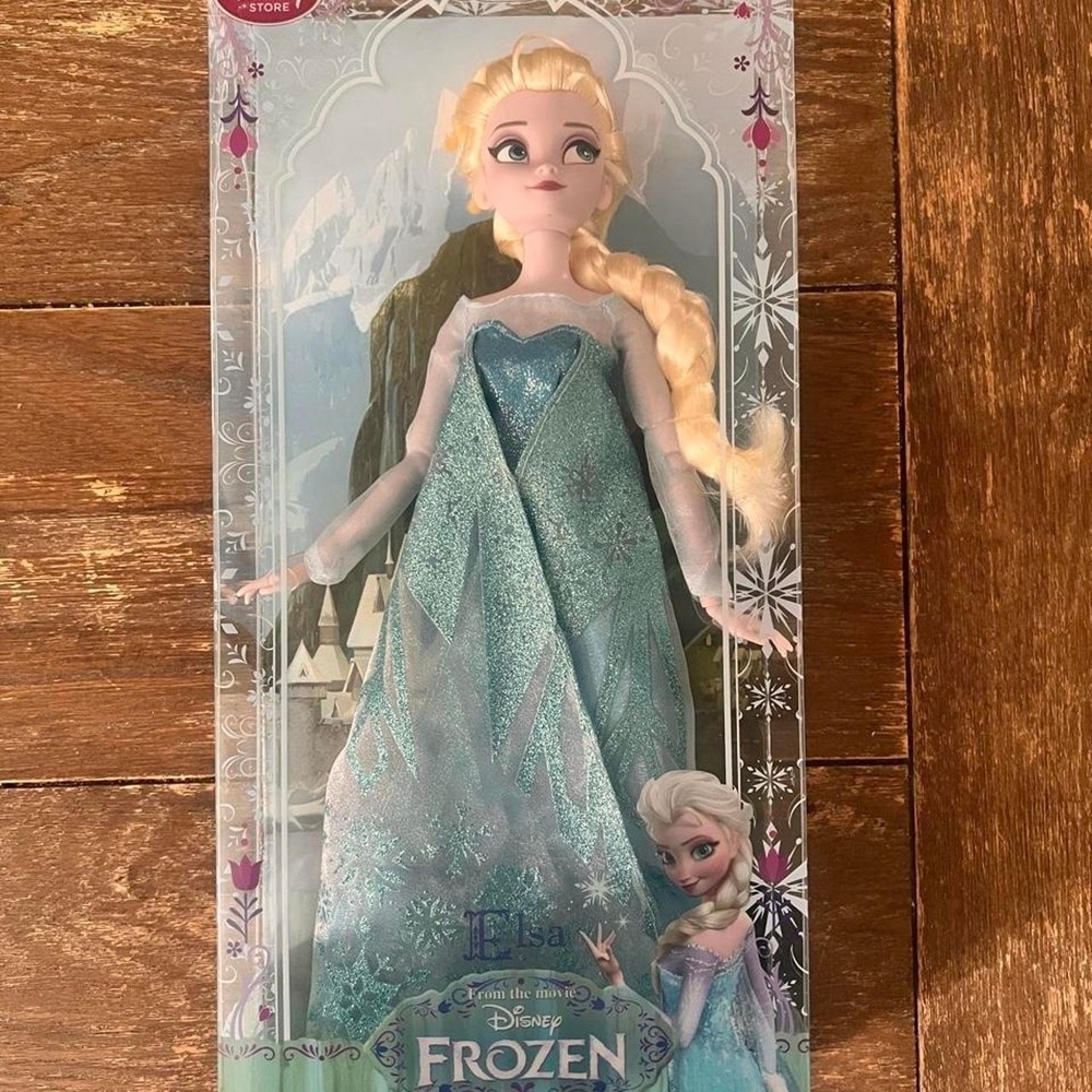 NIB Disney Parks Frozen Elsa Doll Classic Collection